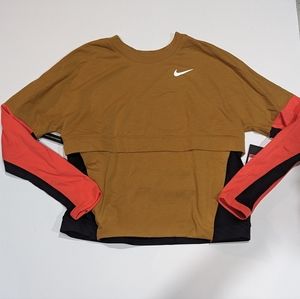Nike Drifit therma crew - NWT